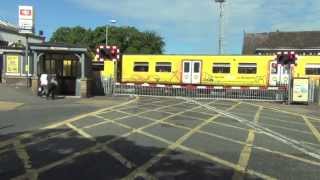 Birkdale Level Crossing [upl. by Root]